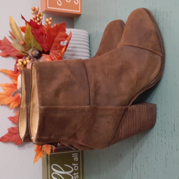 RAG & BONE BOOTIES SZ 38 EUR - Picture 2 of 7